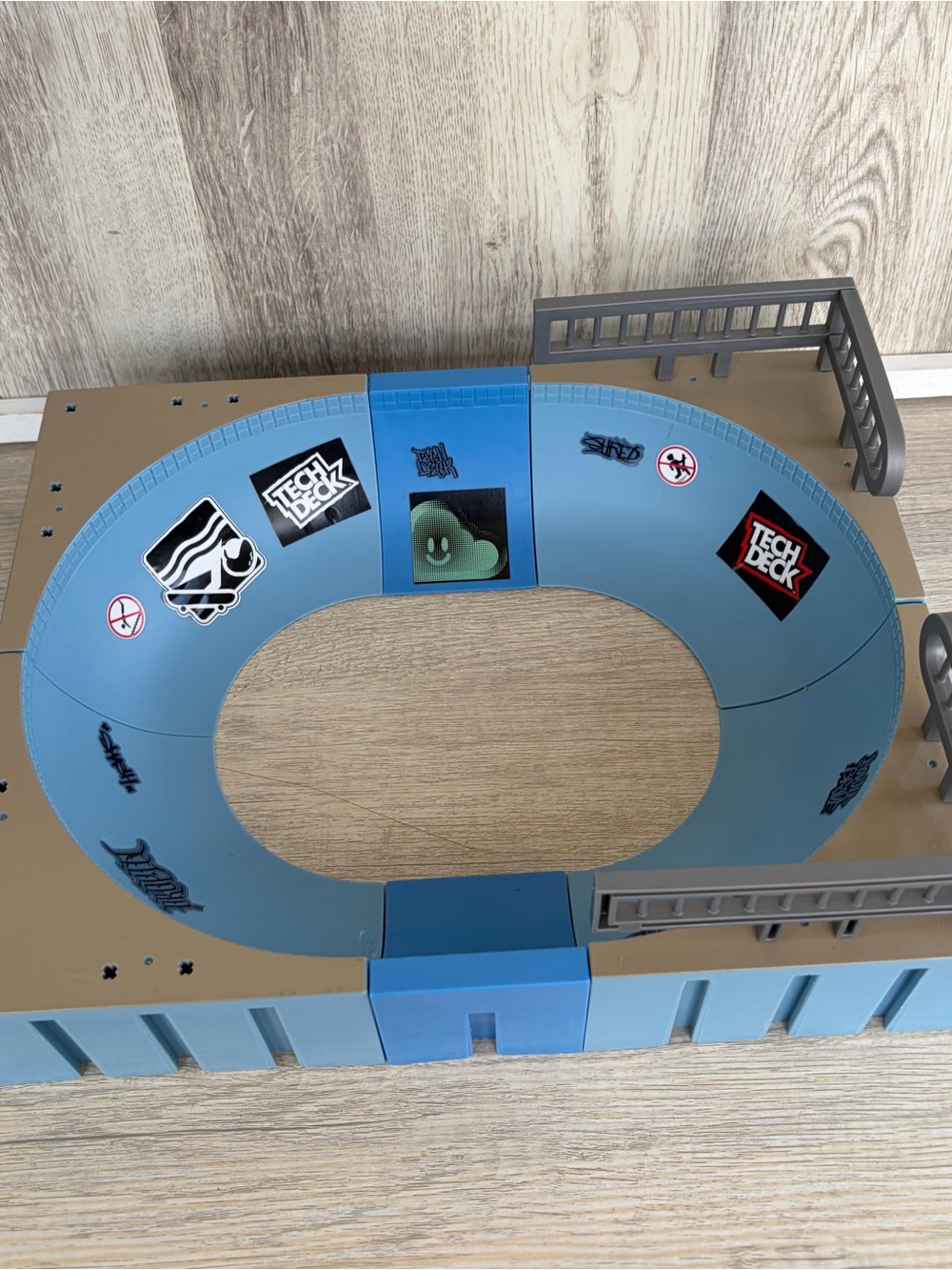 Tech Deck X-Connect Daewon Mega Bowl Ramp Piece Skate Park Fingerboard Toy